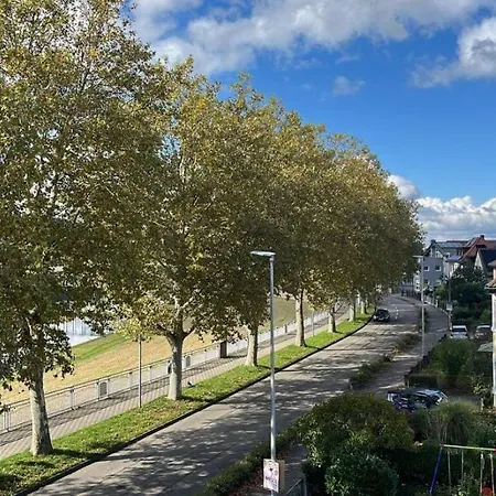 Im Zentrum Von Gaggenau! 아파트 *